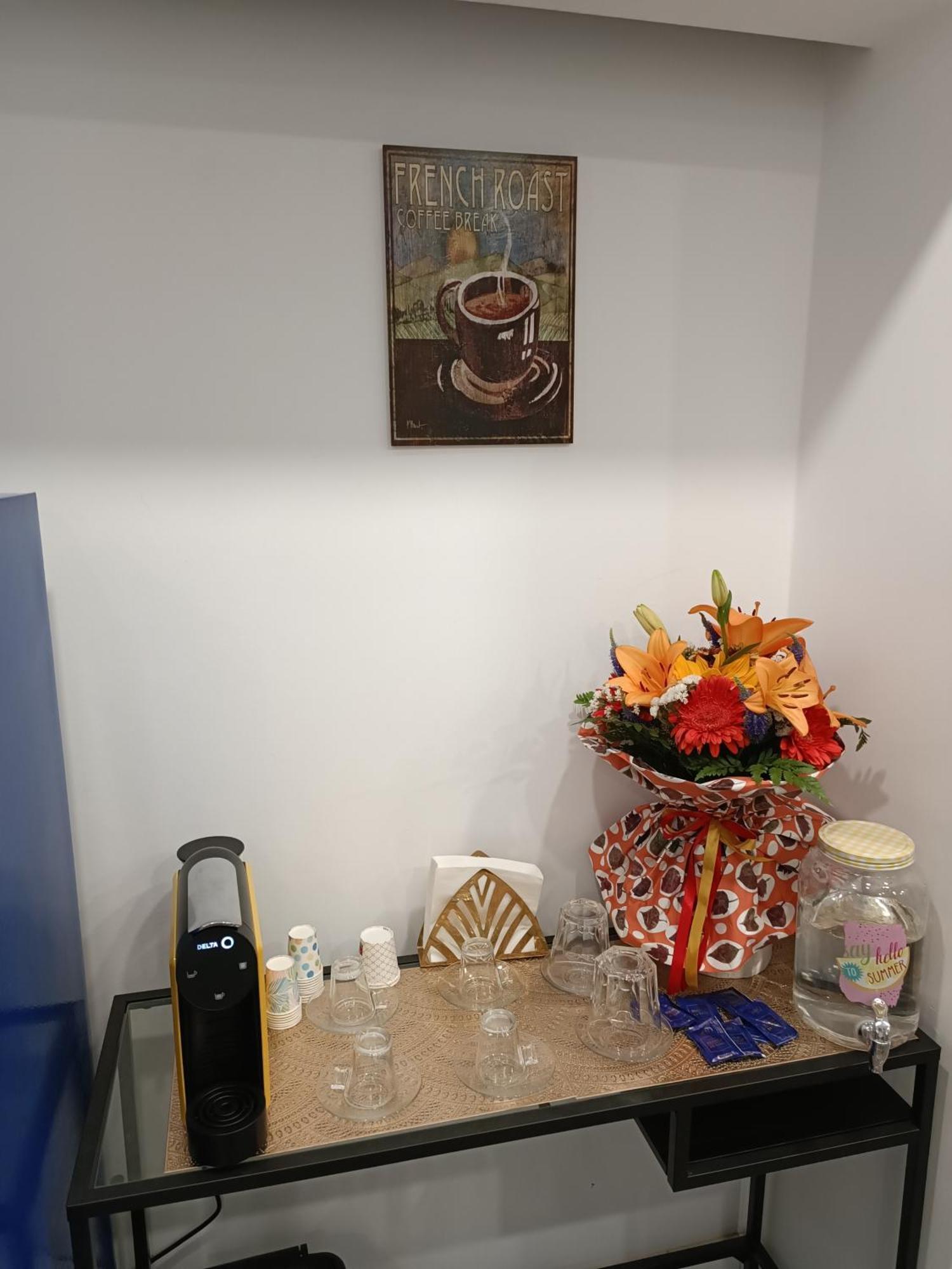 Plaza Caparica Hostel Costa de Caparica Eksteriør billede