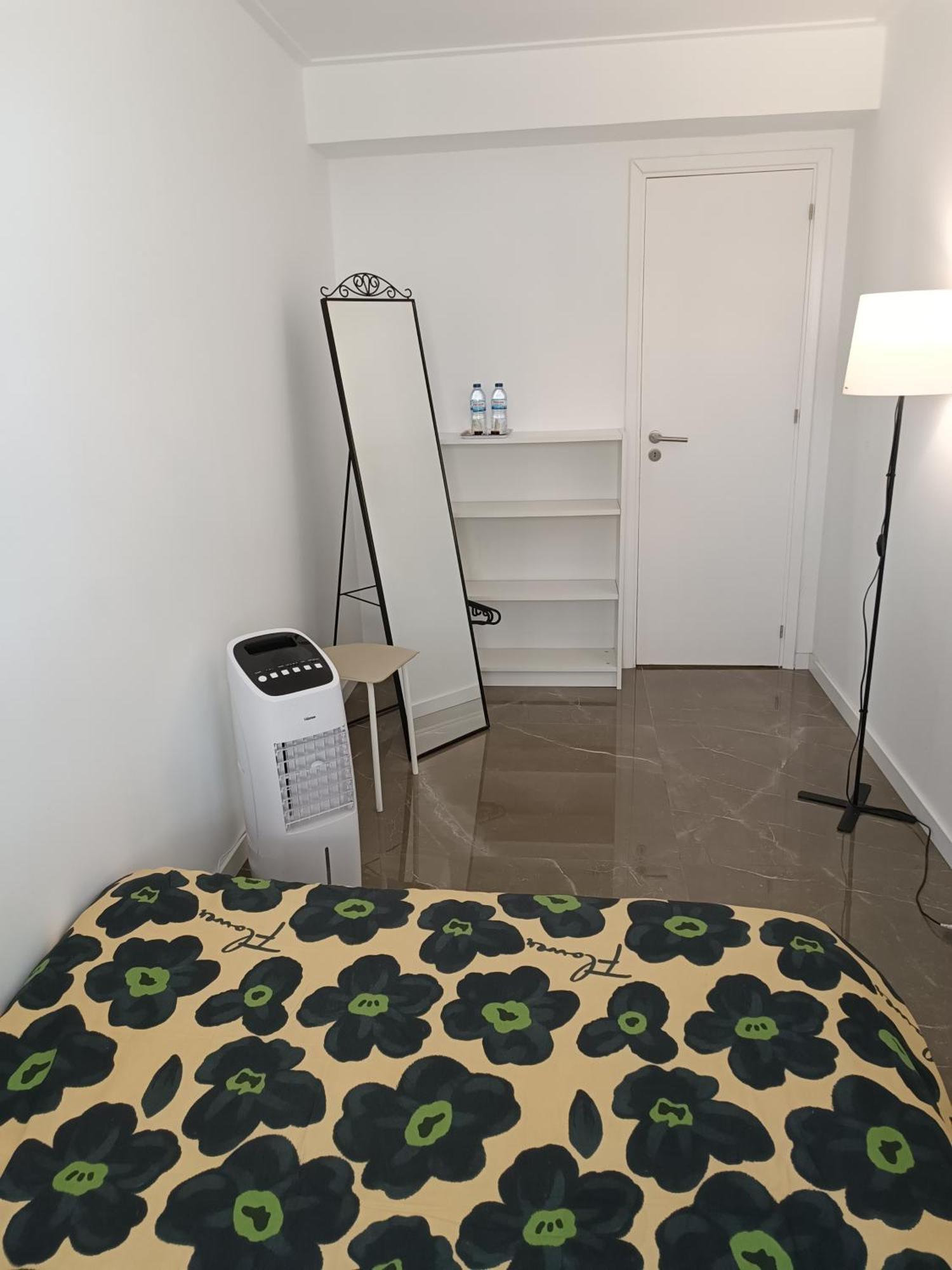 Plaza Caparica Hostel Costa de Caparica Eksteriør billede