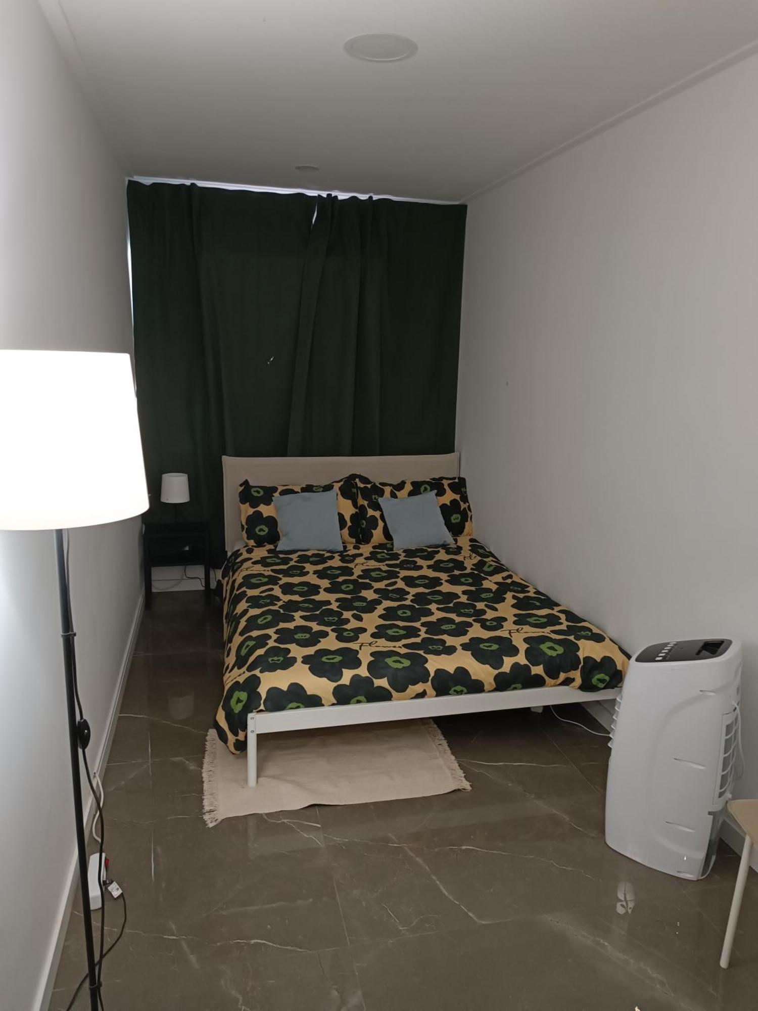 Plaza Caparica Hostel Costa de Caparica Eksteriør billede
