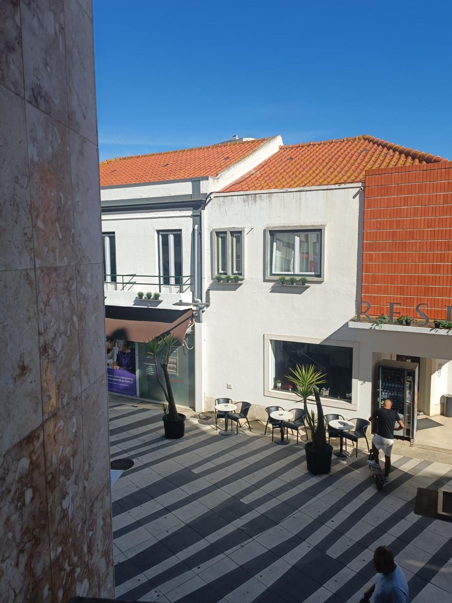 Plaza Caparica Hostel Costa de Caparica Eksteriør billede