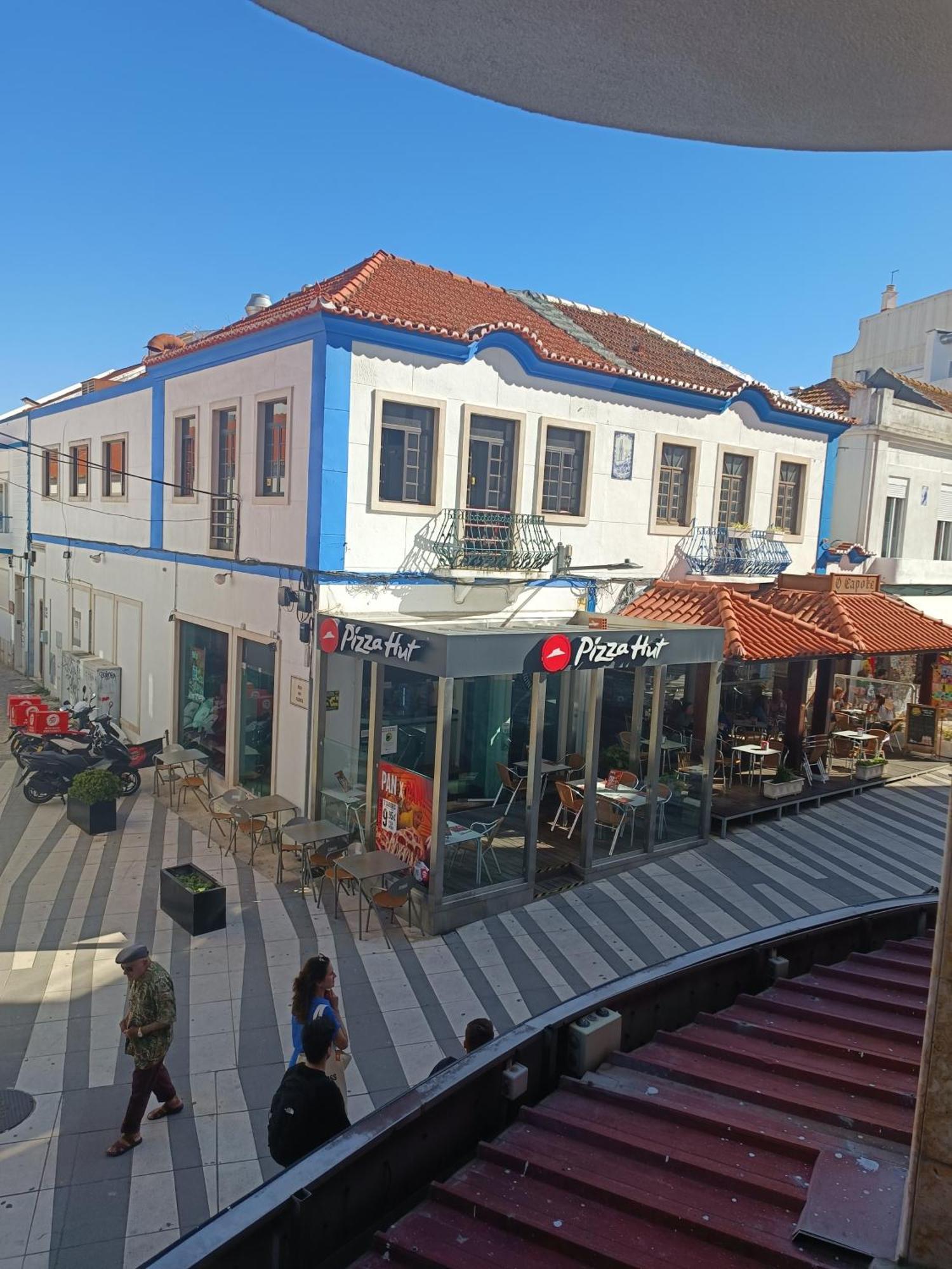 Plaza Caparica Hostel Costa de Caparica Eksteriør billede